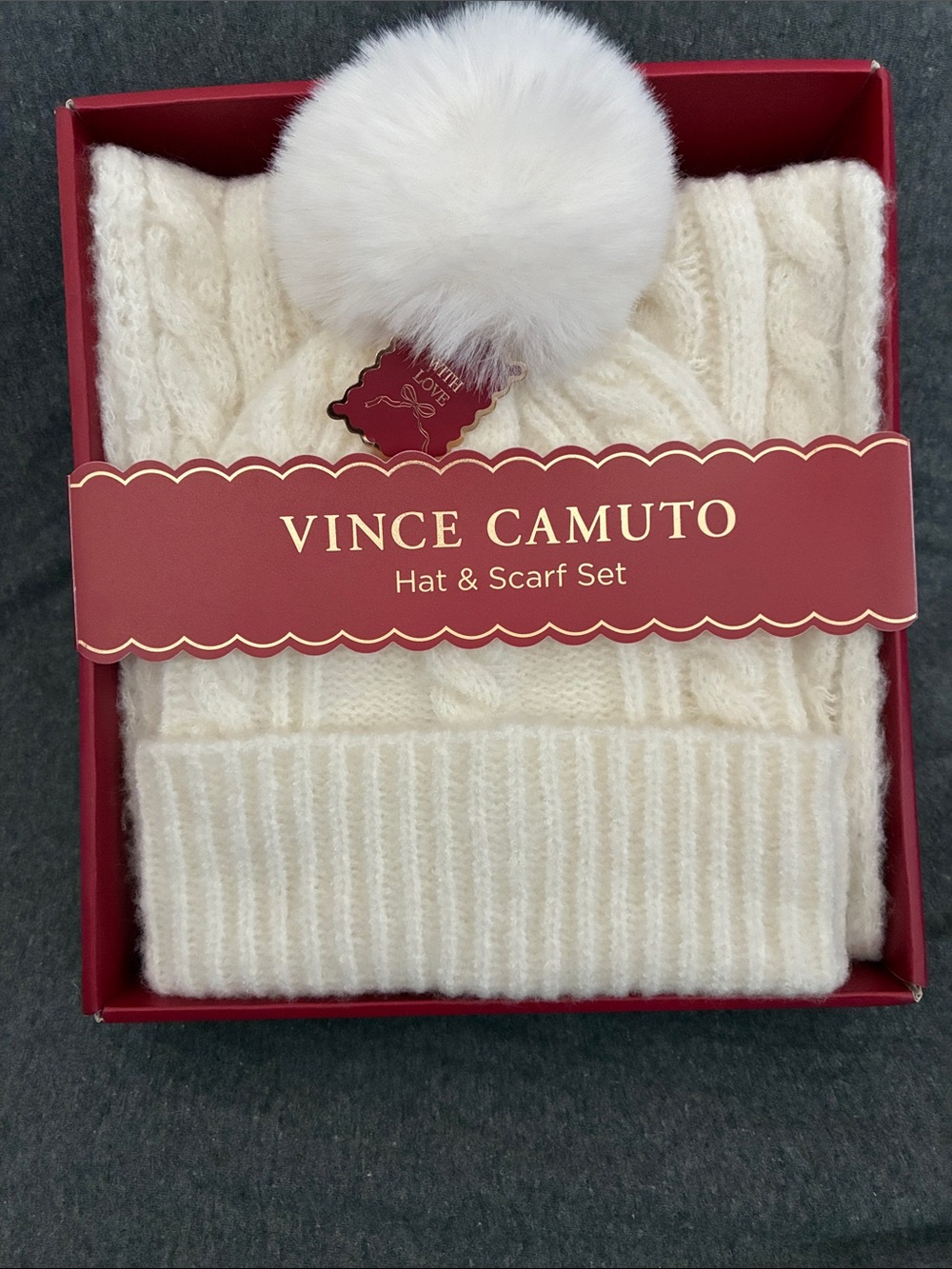 Vince Camuto Ivory Cable-Knit Hat & Scarf Gift Set